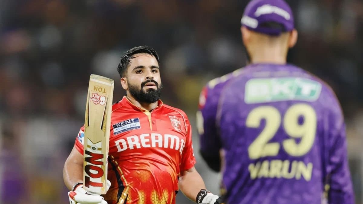 IPL 2025: Punjab Kings dominates Kolkata Knight Riders bowlers and Put up a mammoth total spt 