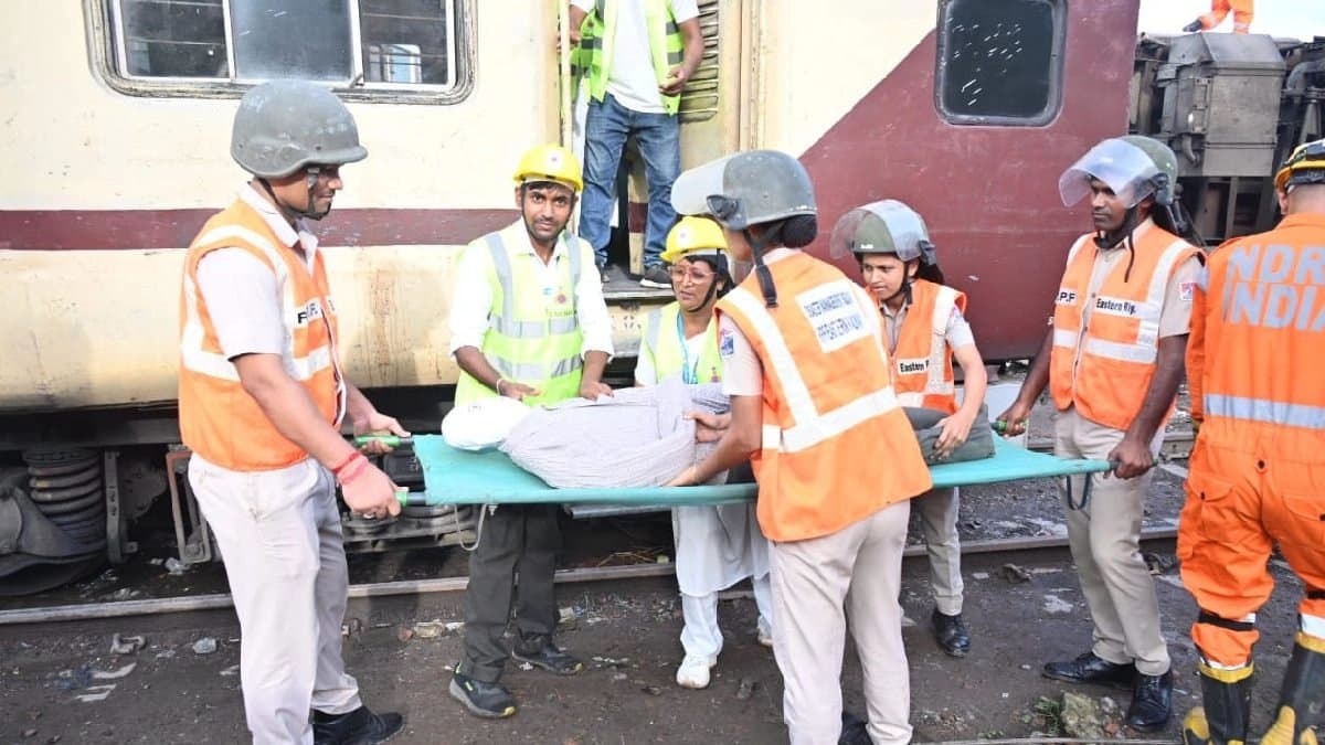 Eastern Railway conducted a big mock drill at Sodepur station