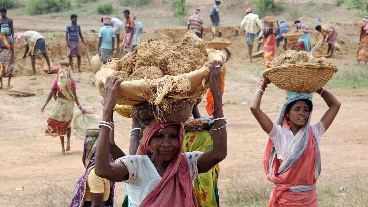 These nine schemes of Central Government have changed the lives of the poor