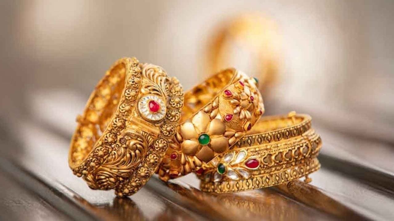 Gold Price Today: Check 22 and 24 Carat Gold Price In Kolkata On 3 November