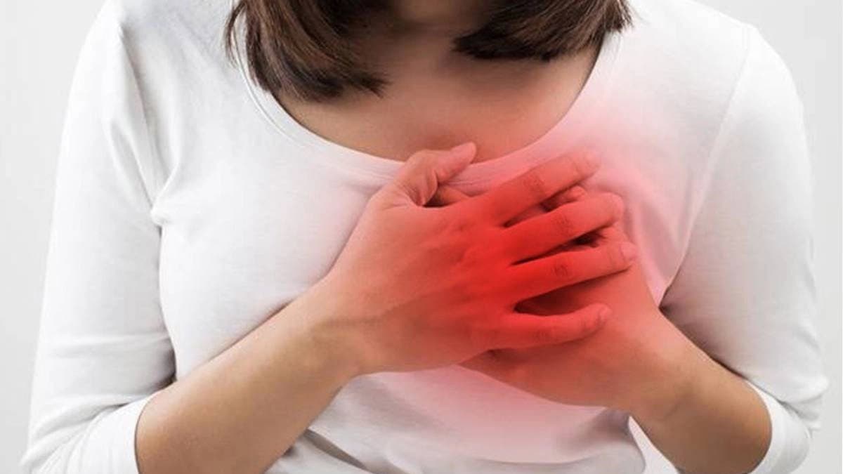 These heart attack symptoms after menopause woman should not be ignorned