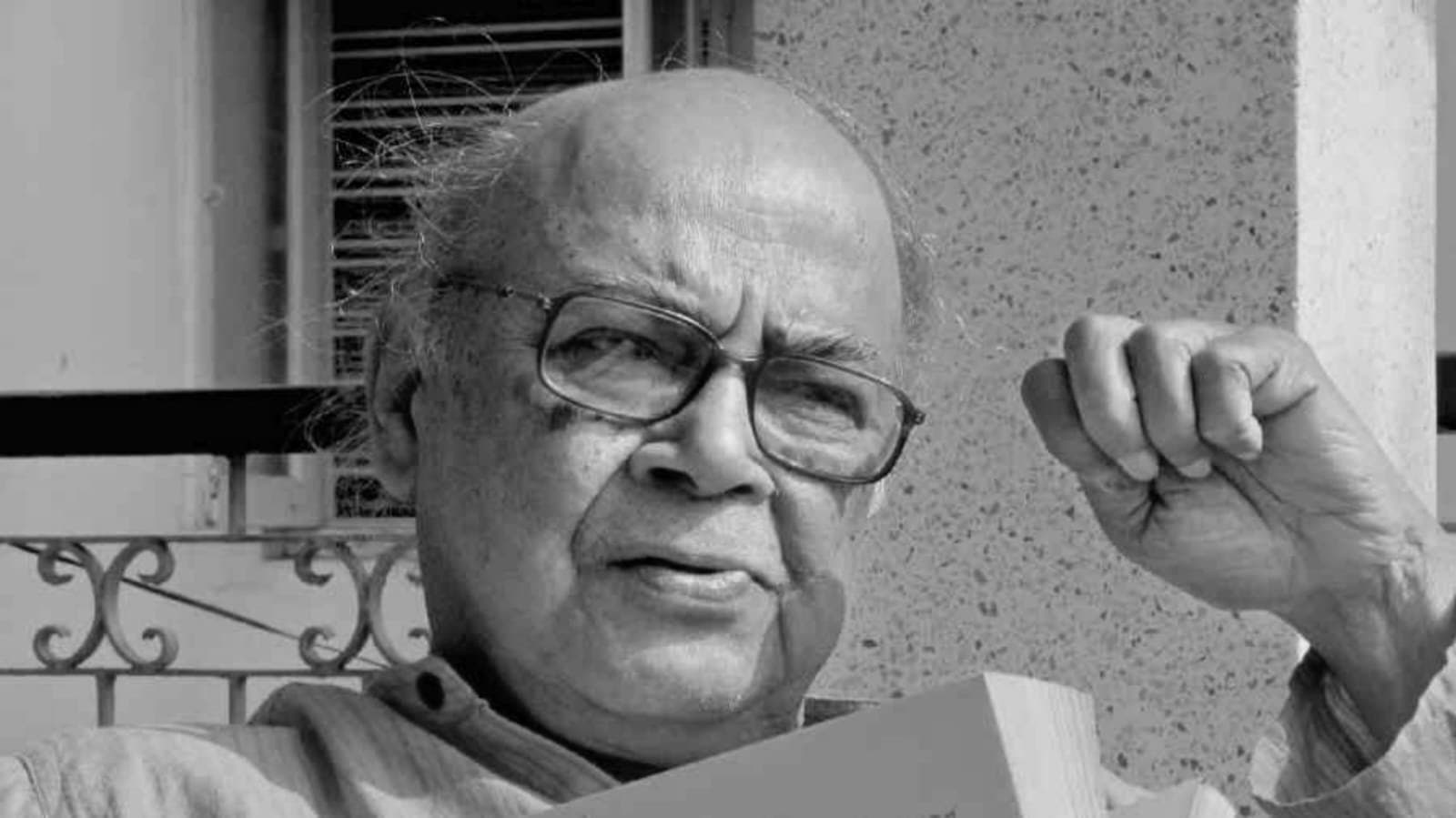 Veteran actor manoj mitra passed away on Tuesday morning ent