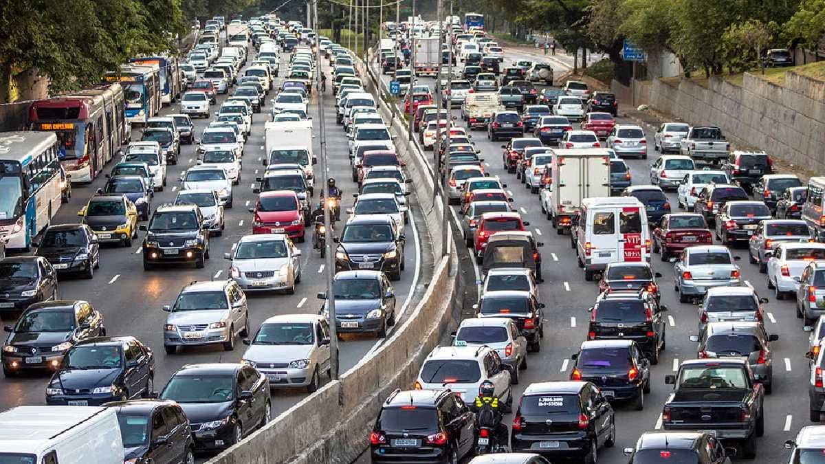 Road transport ministry is bring a new rule for vehicle owners and driving licence holders gnr 