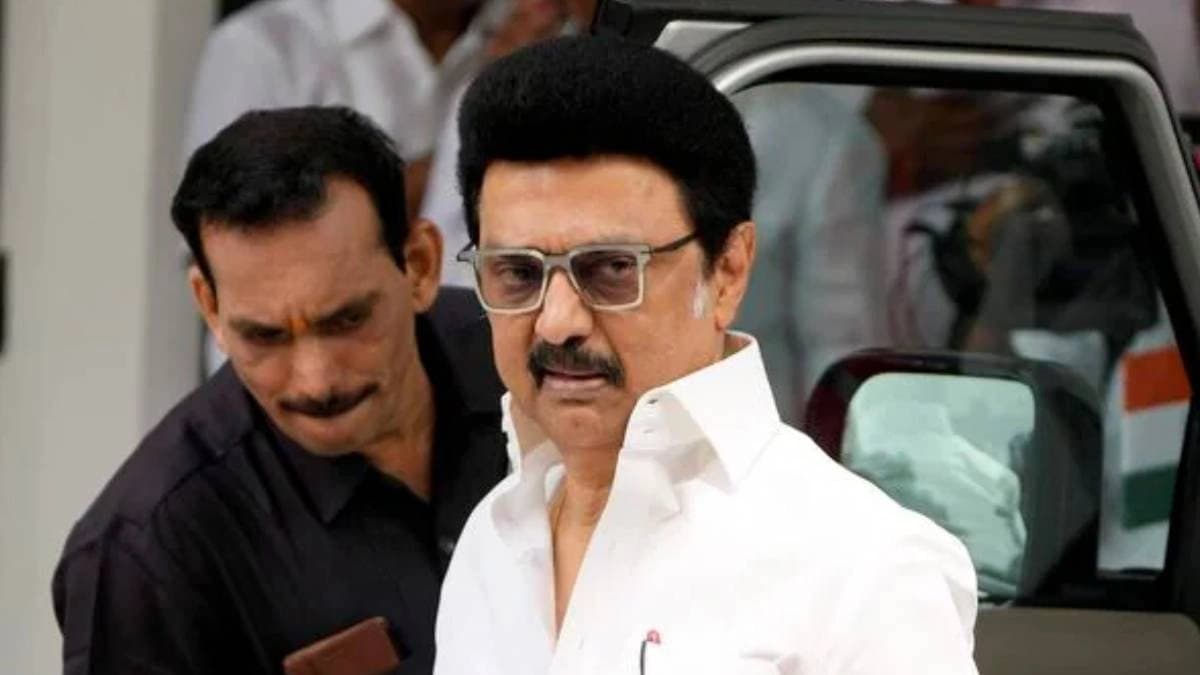 Tamil Nadut to ban hindi sparks controversy