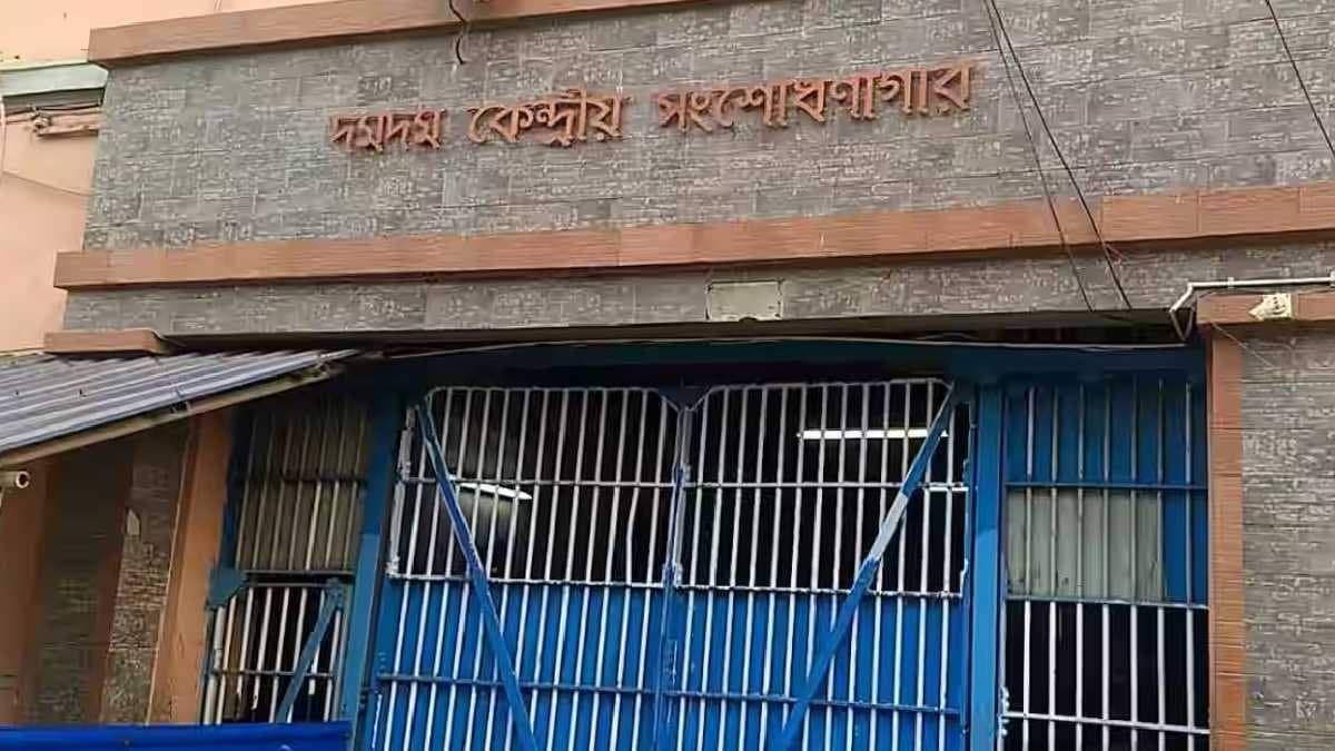 Lawyer received fone call from his jailed client gnr