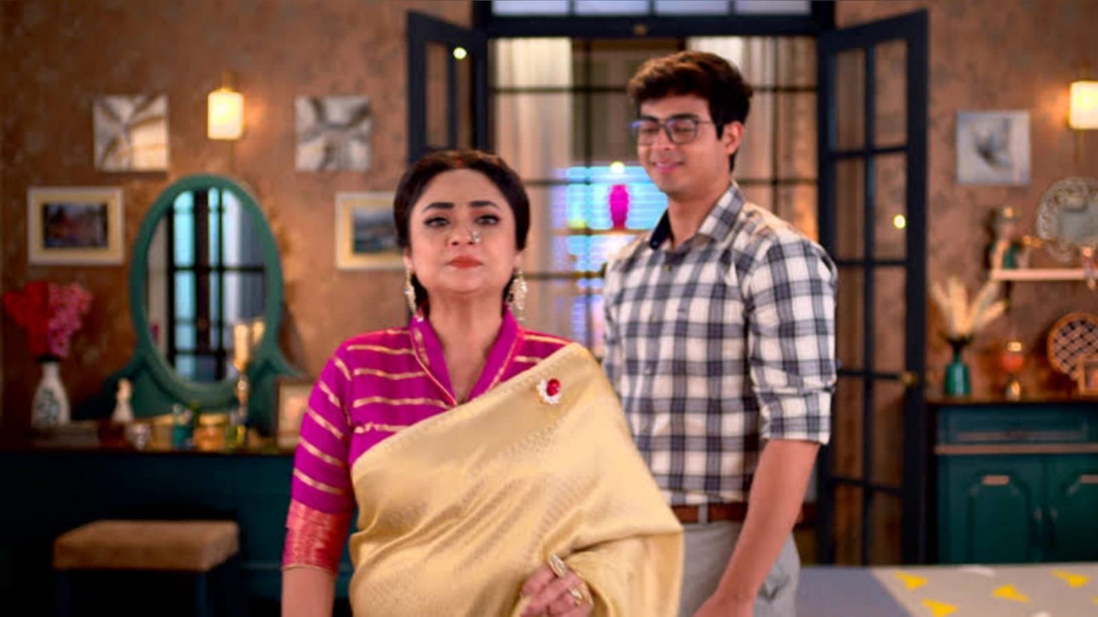 Dibyojyoyi Dutta and Rupanjana Mitra is in Srijit Mukherji s upcoming film Loho Gouranger Nam Re 