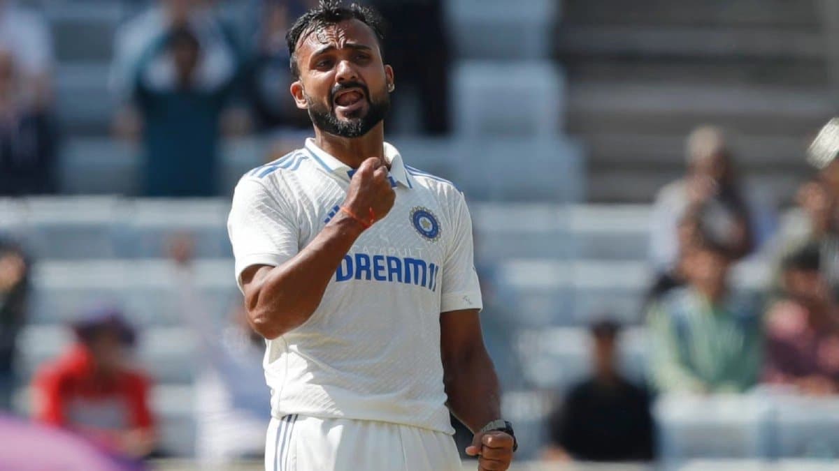 India pacer Akash Deep Buys New Car 