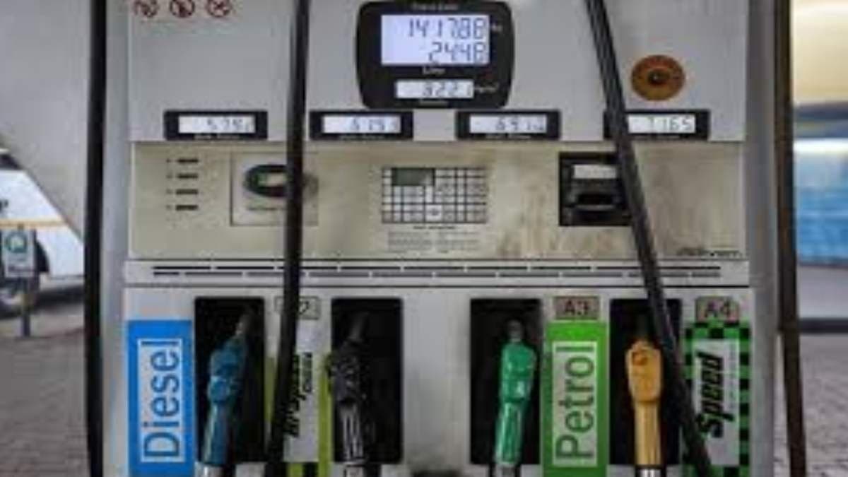 Crude oil price remains same in India despite a drop in international market