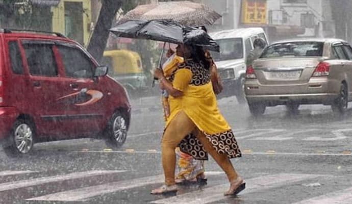 Weather: ‌শনি ও রবি ভারী বৃষ্টির সম্ভাবনা দক্ষিণের একাধিক জেলায় 
