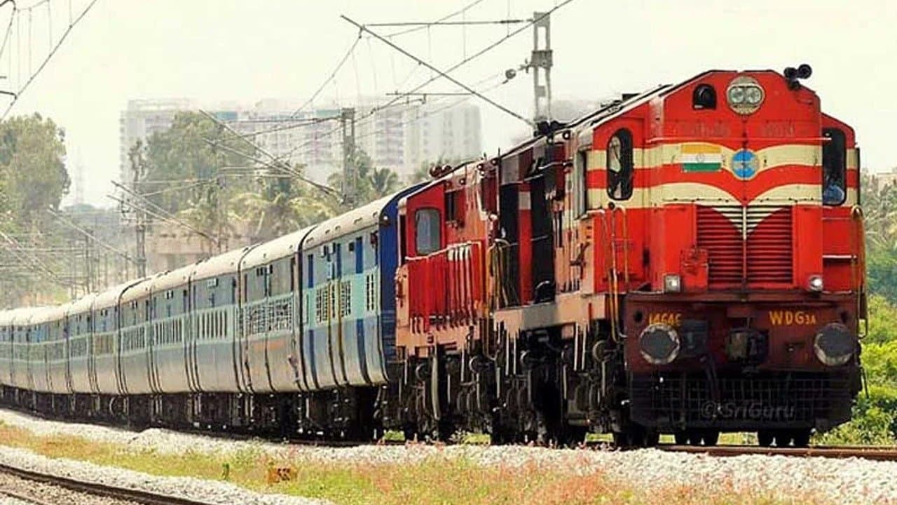 Budget 2024: পরপর দুর্ঘটনা, বাজেটে রেল সুরক্ষায় বরাদ্দ বৃদ্ধির দাবি