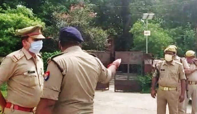 Accident: ‌দুর্ঘটনায় মৃত স্ত্রী, শোক সহ্য করতে না পেরে আত্মঘাতী স্বামী 
