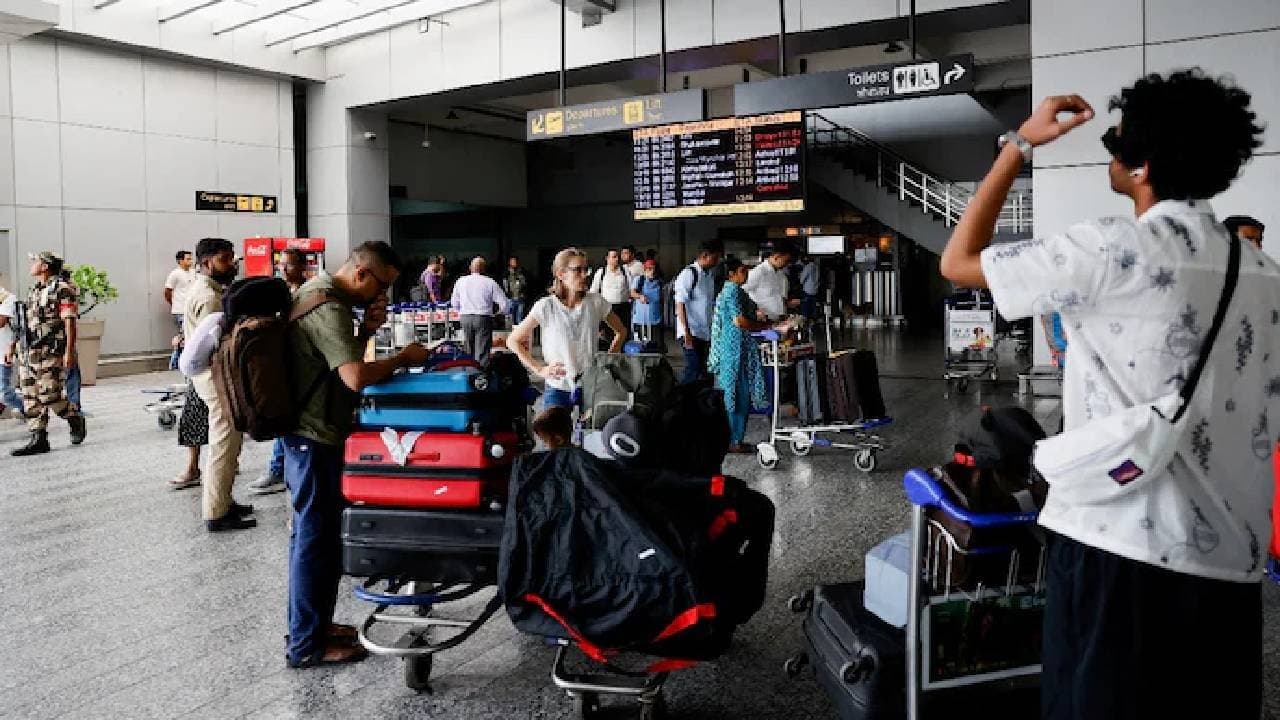 Delhi airport resumes operations after massive tech glitch flights still delayed
