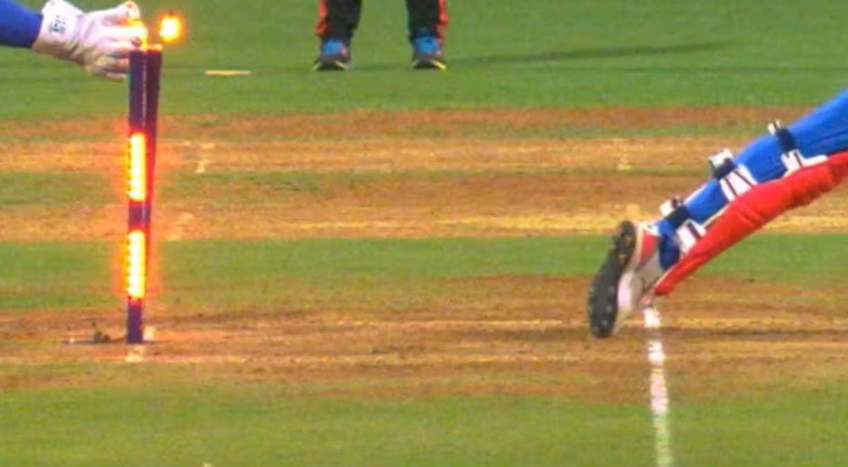 IPL 2025: Abishek Porel was dismissed controversially in Delhi Capitals  chase against Mumbai Indians spt