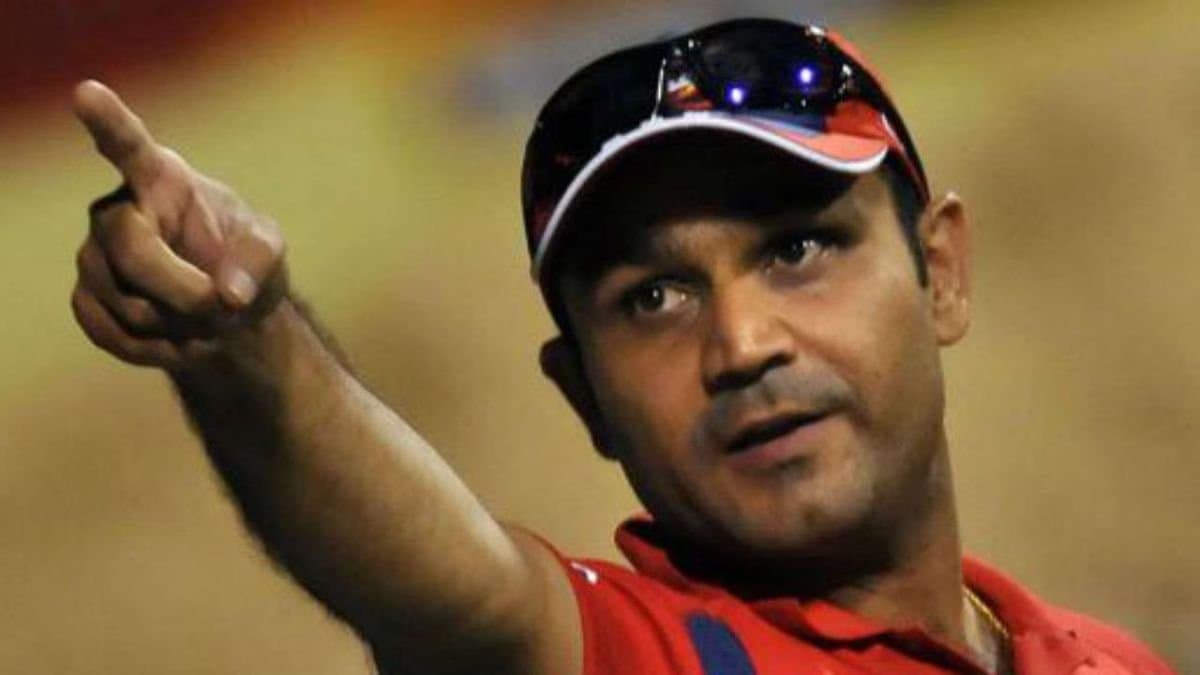 Virender Sehwag blasted Pakistan as they violated ceasefire spt 