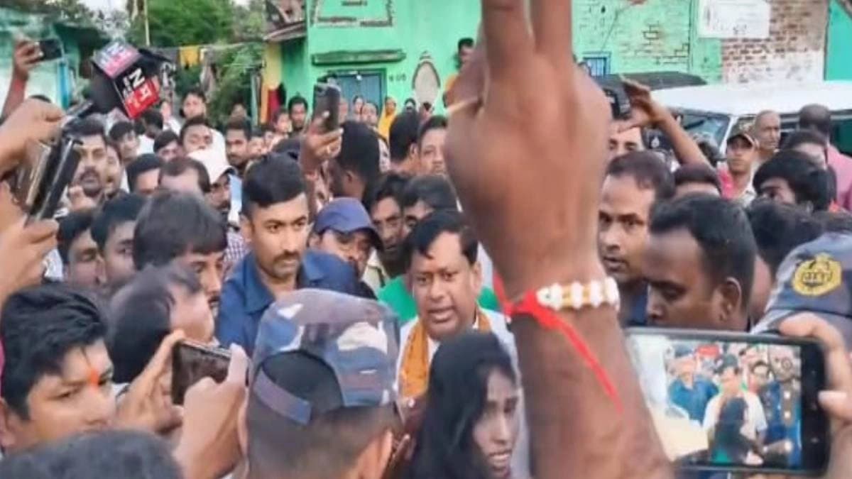 BJP Sukanta Majumder facec mass protest in hooghly