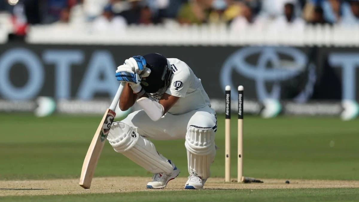 Former Indian cricketer Ravichandran Ashwin shared an amusing anecdote revealing that his father was confident Mohammed Siraj would finish the match by hitting three sixes