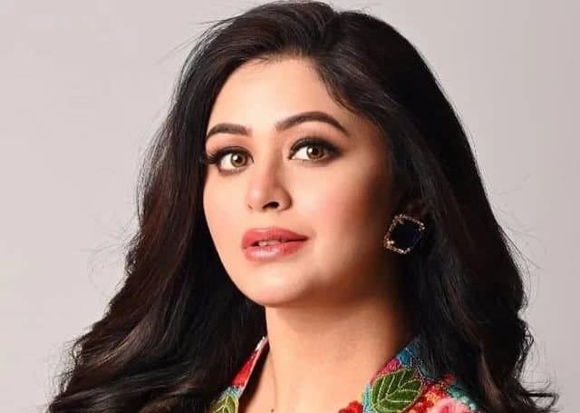 Ritabhari Chakraborty: ফের হাসপাতালে ভর্তি ঋতাভরী চক্রবর্তী, এখন কেমন আছেন? জানালেন মা শতরূপা সান্যাল 