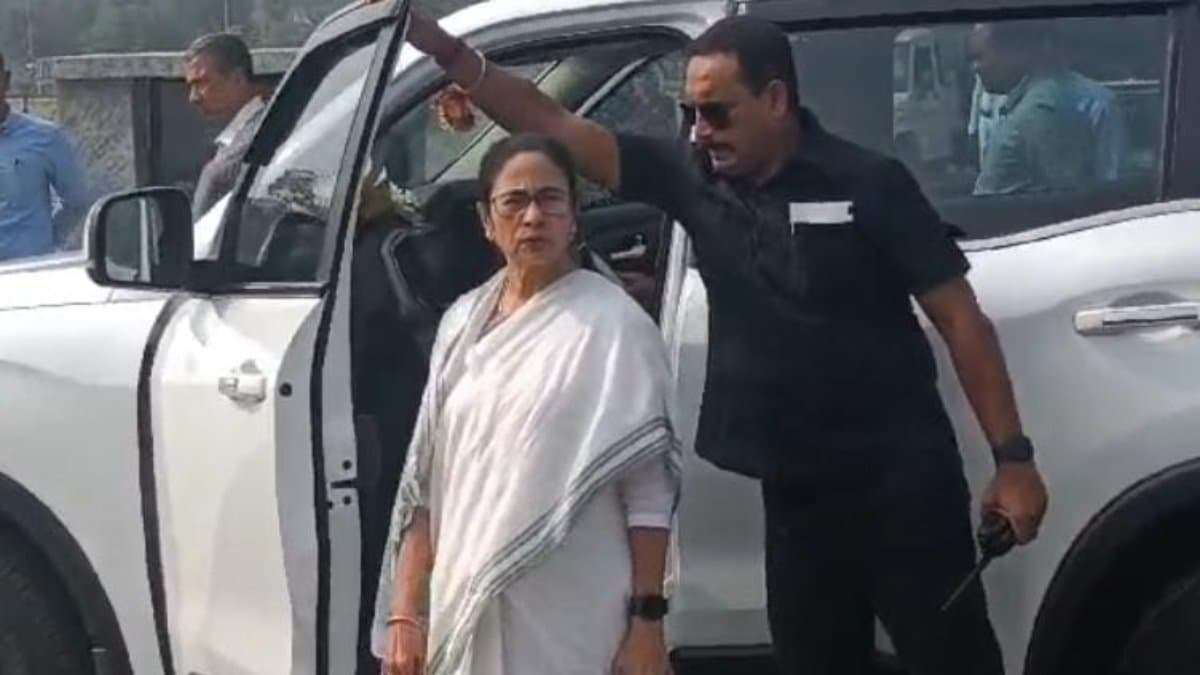 Mamata Banerjee reached in Sandeshkhali gnr