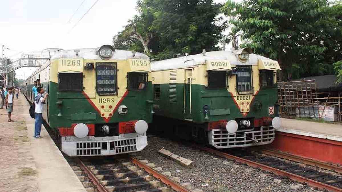 many local trains cancelled in sealdah division gnr