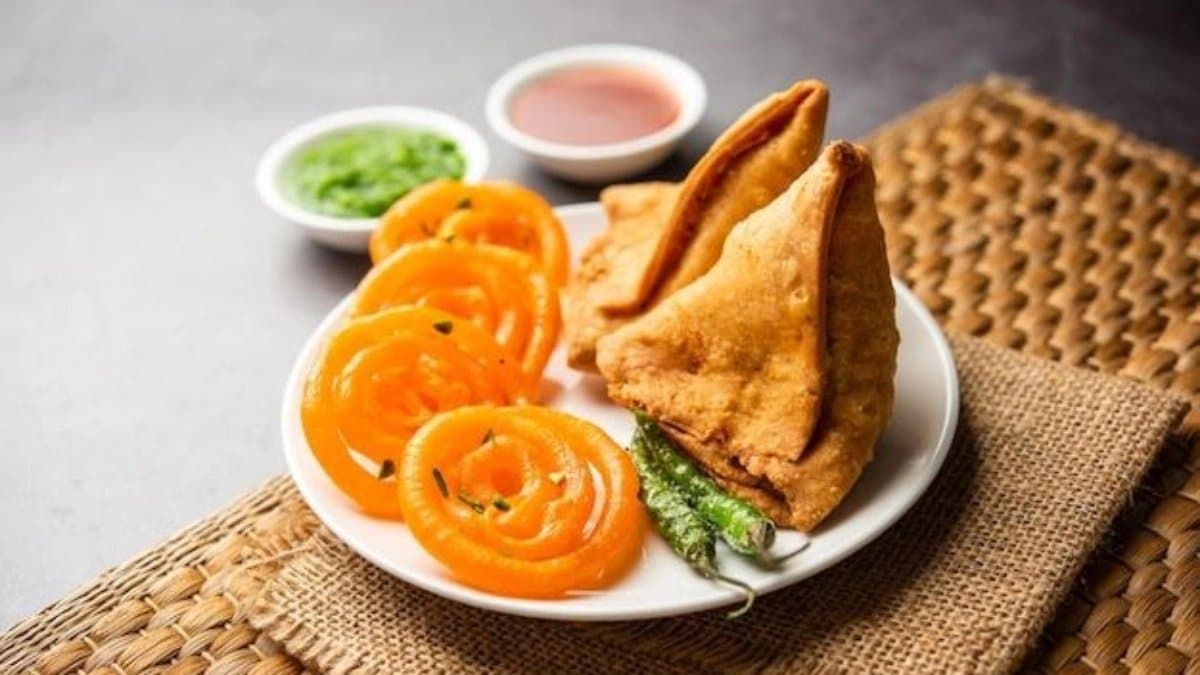 Cigarettes like warning label to be put on Samosa and Jalebis soon Nagpur AIIMS kicks off the campaign