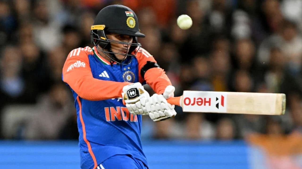 Irfan Pathan pointed out that Abhishek Sharma should have faced more deliveries during his partnership with Harshit Rana