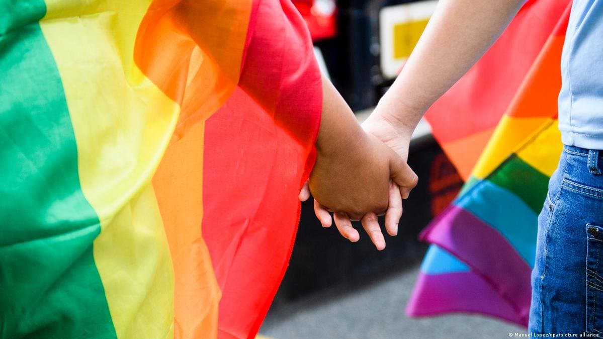 Iraq criminalises same-sex relationships in new law