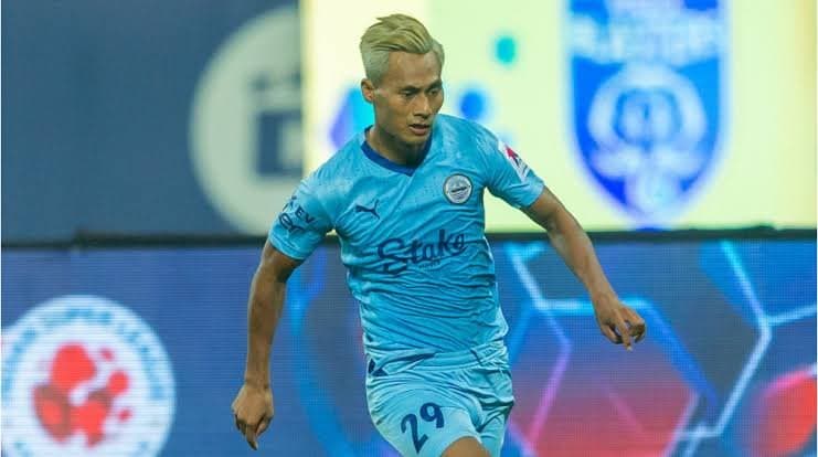 East Bengal signs Vipin Singh from Mumbai City FC 