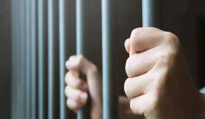 Hooghly: পড়াতে গিয়ে দুঃস্থ নাবালিকাকে যৌন নির্যাতন, অধ্যাপকের চরম সাজা ঘোষণা শ্রীরামপুর আদালতের 