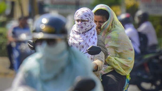 Heatwave: ৪৭ ডিগ্রিতে পুড়ছে দিল্লি, শুক্রবার পর্যন্ত উত্তর ভারতে তীব্র তাপপ্রবাহের লাল সতর্কতা 