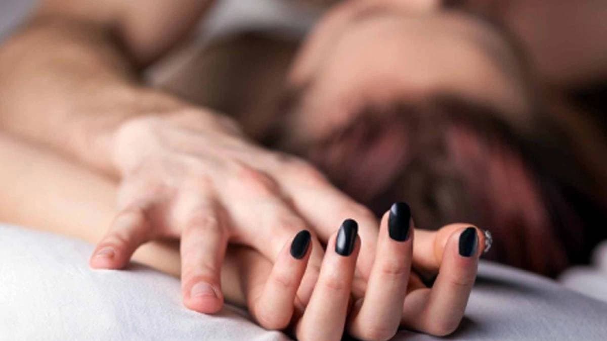 Advantages of physical intimacy with your partner