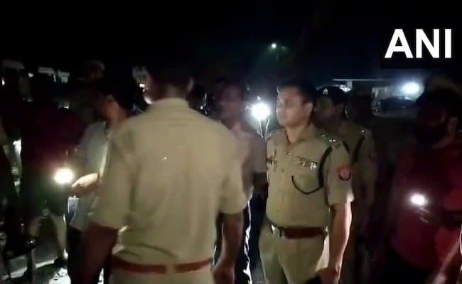 UP: বাসে সজোরে ধাক্কা ট্রাকের, উত্তরপ্রদেশে মৃত ১১ তীর্থযাত্রী 