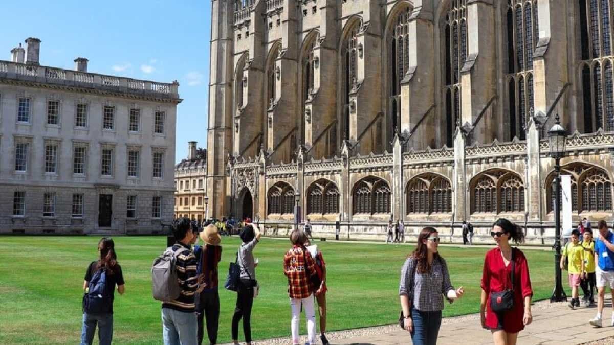 Indians can now work study and enter UK for free gnr 