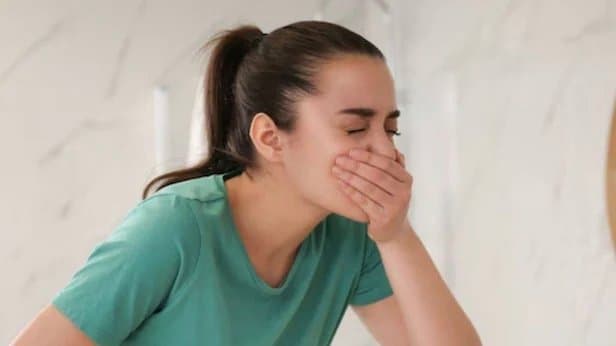 Vomits 15 Times An Hour Woman Shares Her Rare Brain Disorder