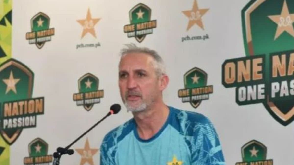  Pakistan stars demand flat pitch For England Tests, Coach Jason Gillespie turned down spt