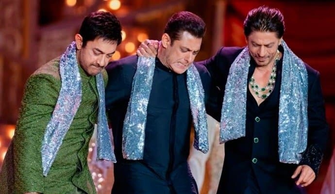 KHAN'S: তিন খান'কে একসঙ্গে নাচিয়ে রেকর্ড গড়লেন অম্বানিরা! কত টাকা পকেটে পুরলেন তিন খান?