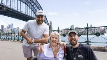  102 Year Old Woman Visits Australia, Fulfils Her Dream Of Touring All Seven Continents gnr 