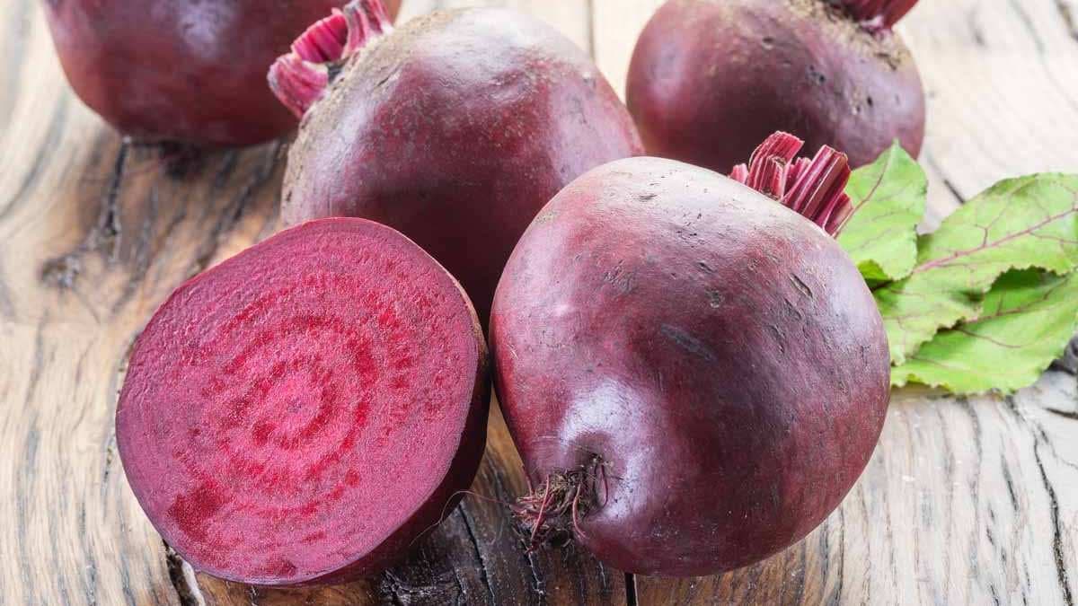 Beetroot juice can help reduce hair fall