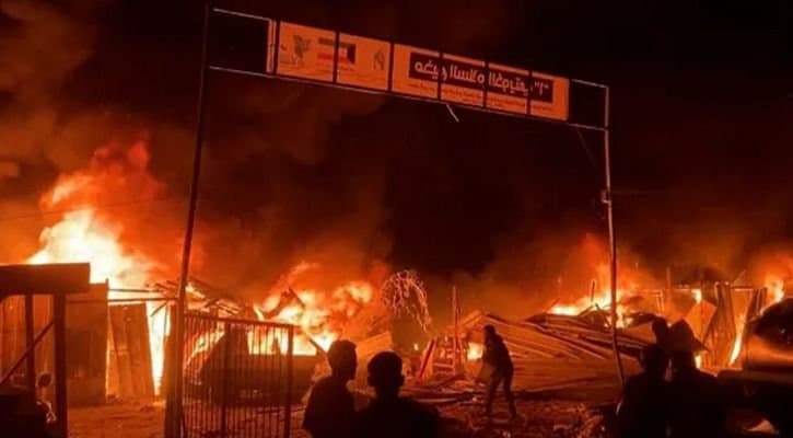 Israel: রাফার শরণার্থী শিবিরে ইজরায়েলের বোমা হামলা, নিহত ৪০ 