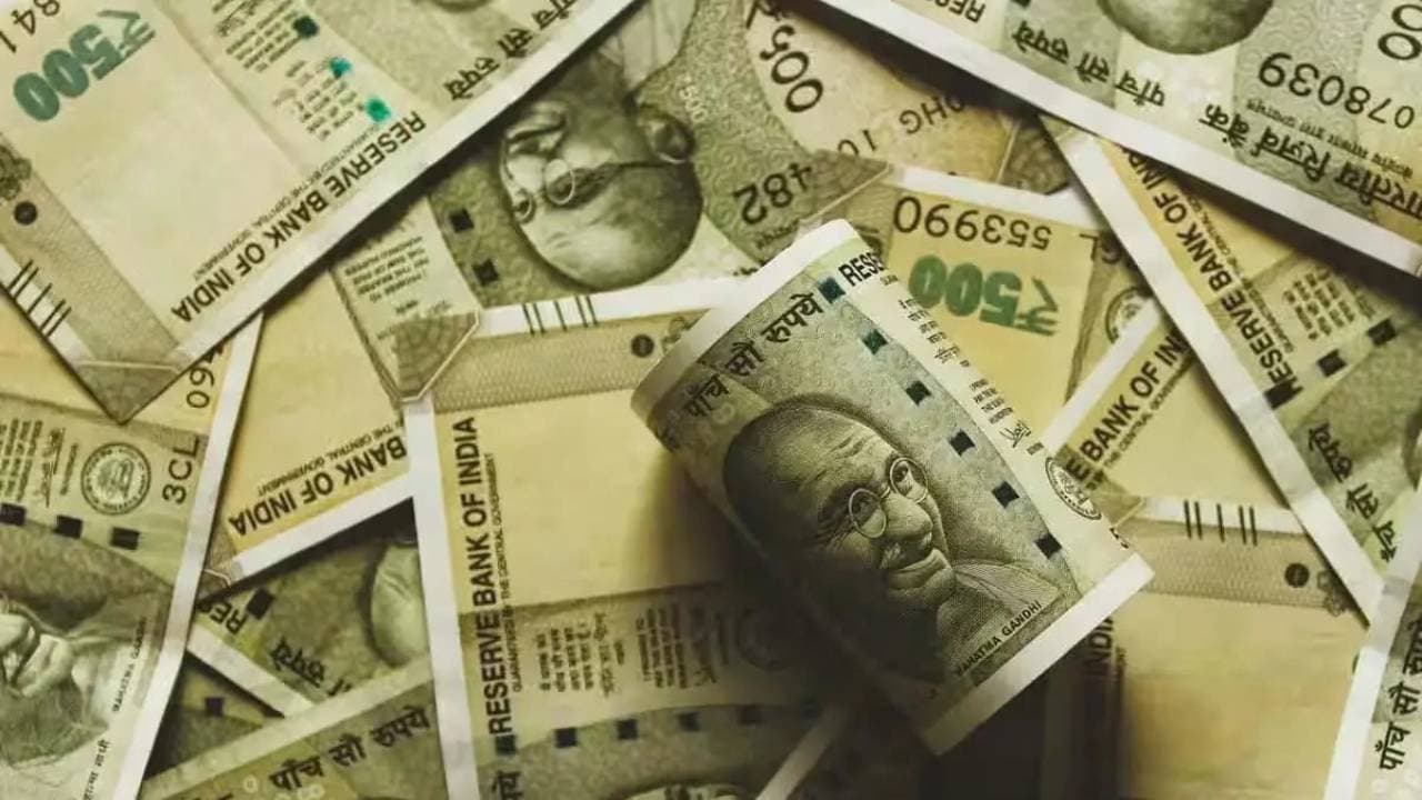 five Thousand Rupees SIP vs 60 thousand rupees lump sum know Which creates more money in 10 years