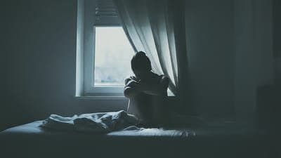 Eight year old Girl Physically Assaulted by 17 Year Old Neighbour in Madhya Pradesh