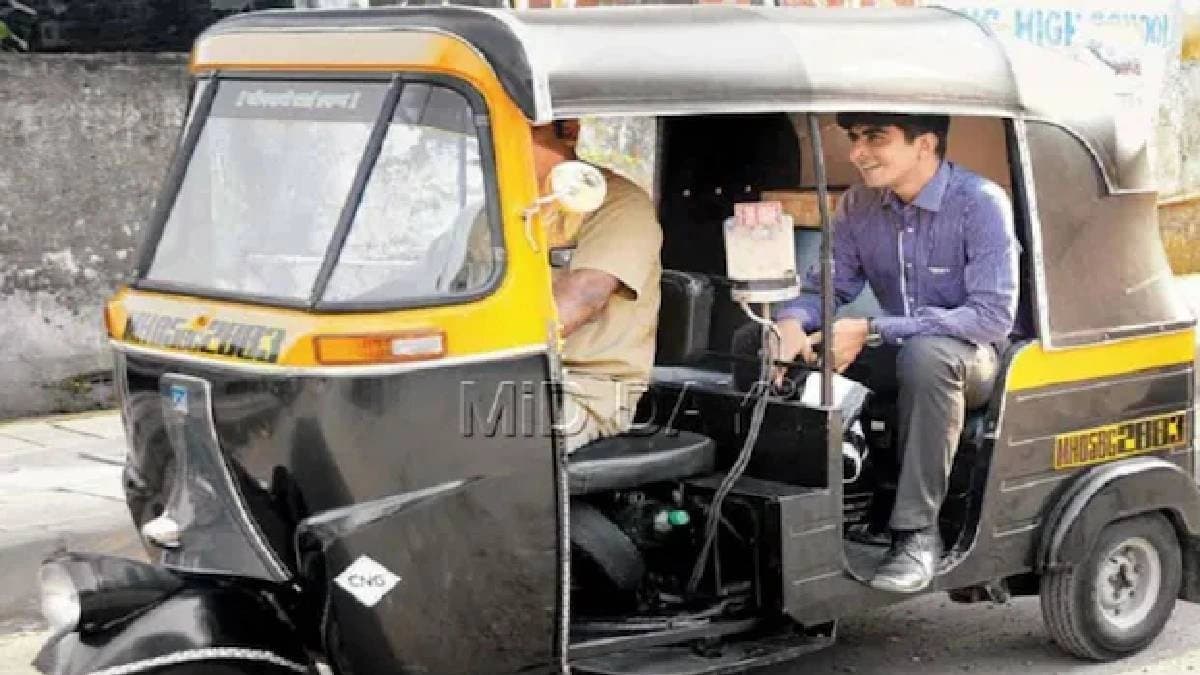 Bengaluru Man Furious After Auto Driver Gets Busy Watching Actress On Instagram
