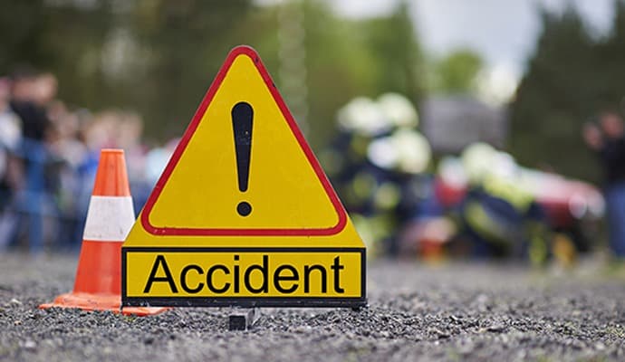 Accident: ‌নিউটাউনে সাতসকালে দুর্ঘটনা, জখম দুই 
