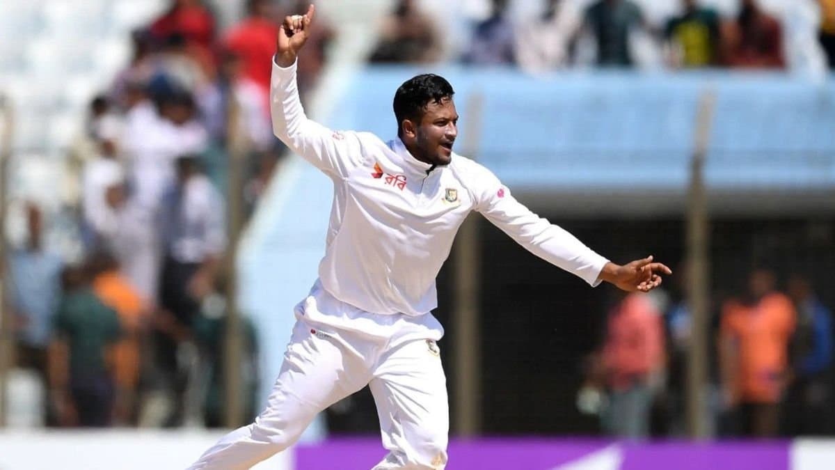 Bowling action of Shakib Al Hasan ruled illegal and suspended from bowling in ECB run events spt 