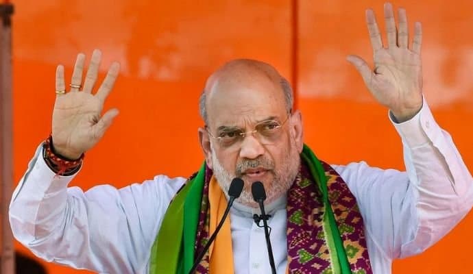 Amit Shah: ভরসা সেই লক্ষীর ভান্ডার, ক্ষমতায় এলে এই ভান্ডারে ১০০ টাকা বাড়াবে বিজেপি 