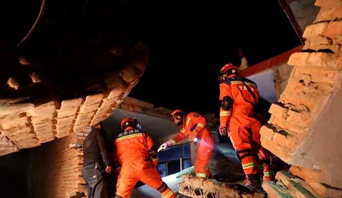  6.2 magnitude earthquake strikes northwest China, 116 killed so far