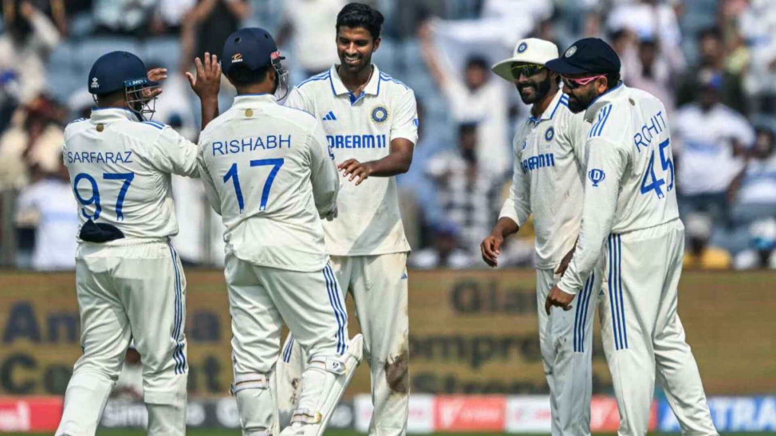 Washington Sundar's career best 7 wickets puts India in favorable condition spt