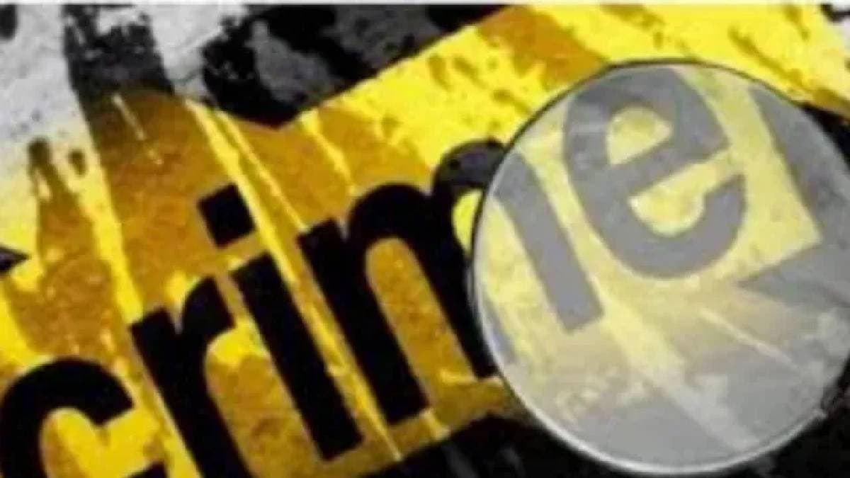 drunk friends slit 29 year Olds throat after row over tshirt Iin nagpur