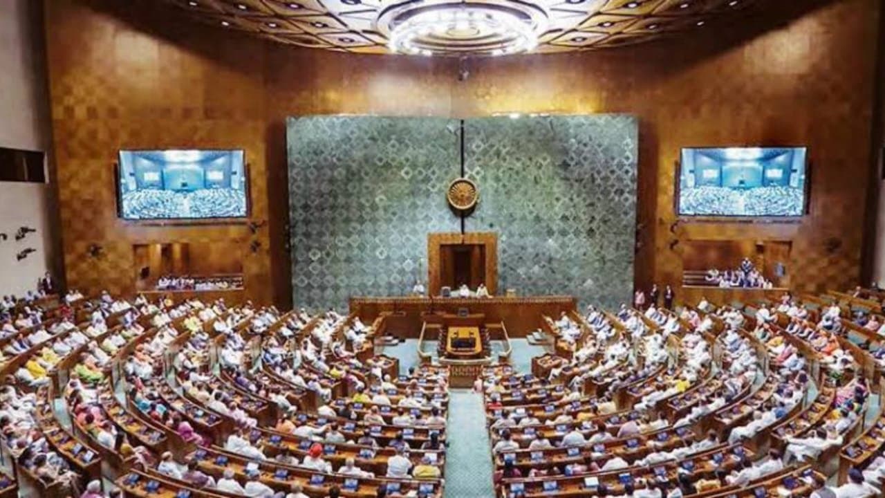 Parliament: নিরাপত্তা পরিকাঠামো গড়তে একদিন আগে ডাকা হয়েছিল দরপত্র