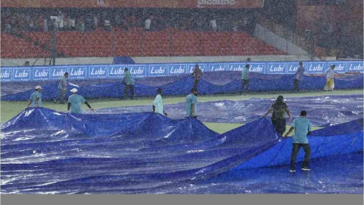What happens if a IPL 2025 playoffs match gets abandoned due to rain
