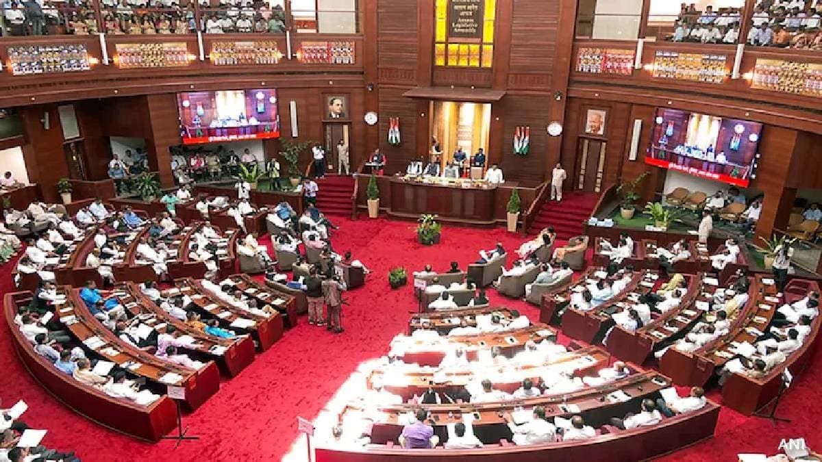 ends 90 Year Old namaz break tradition in Assam assembly